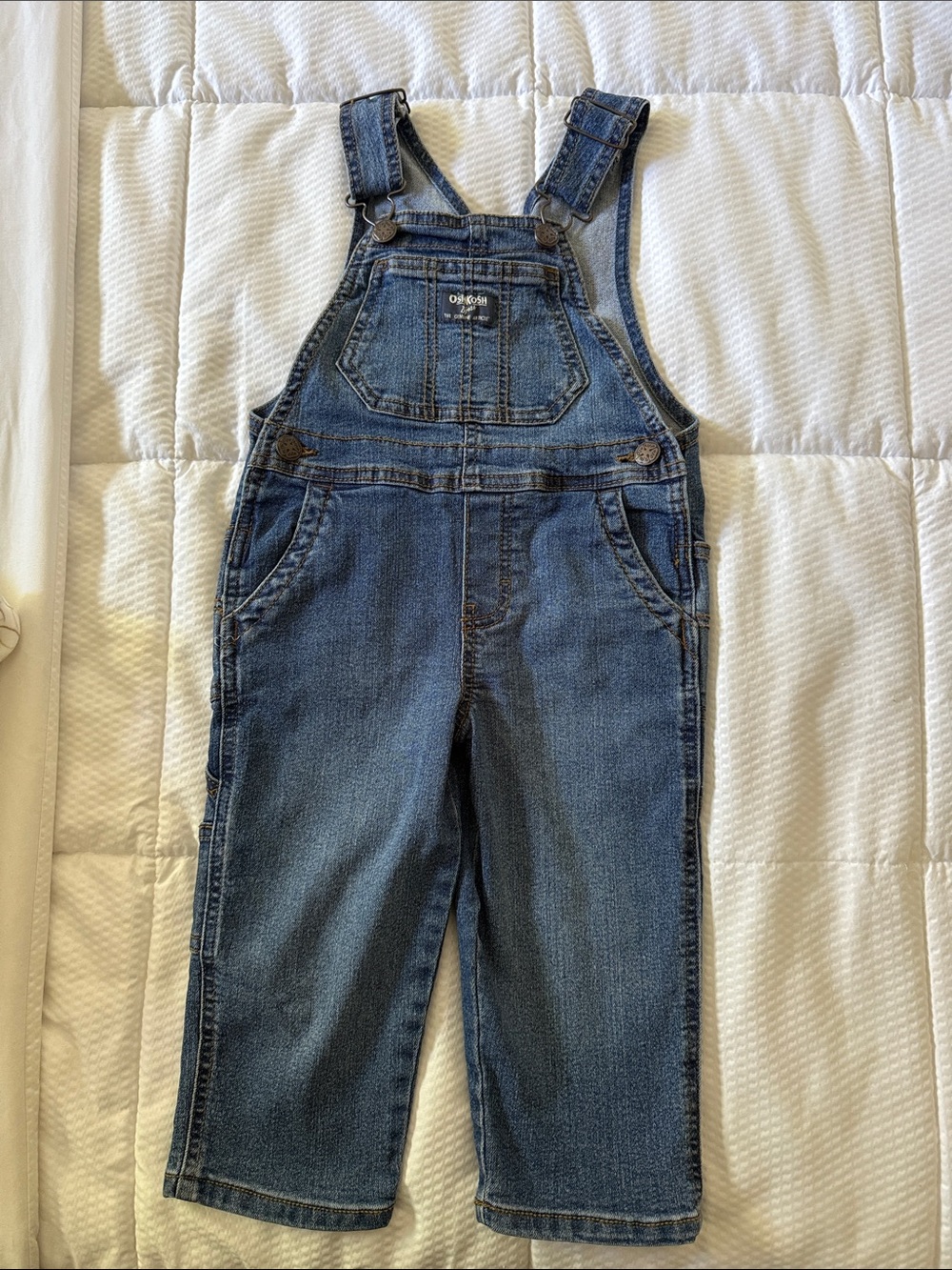 OshKosh B’gosh 2T Toddler Overalls